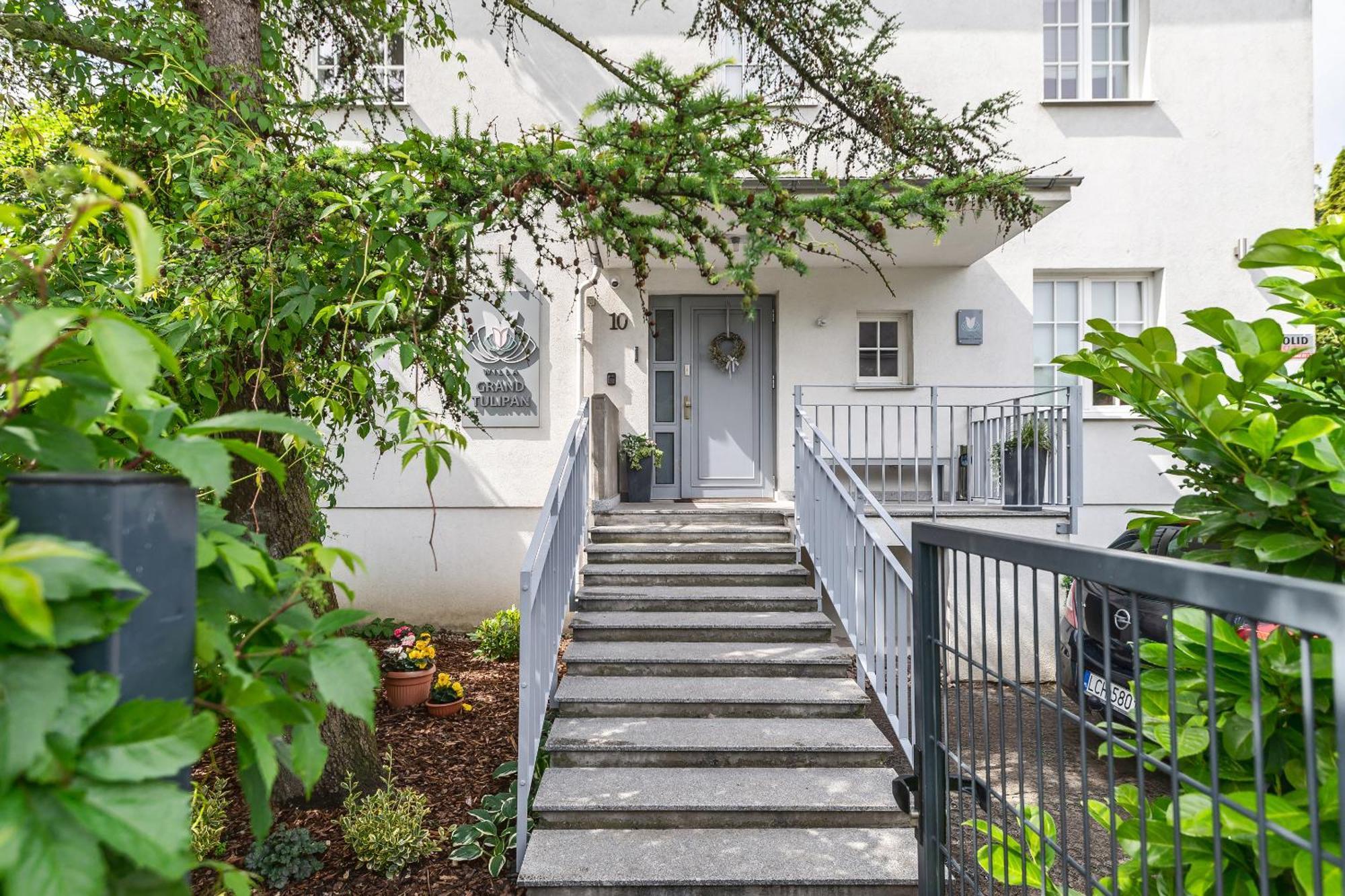 Grand Tulipan Bed & Breakfast Gdynia Ngoại thất bức ảnh